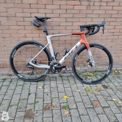 BH RS1 2025