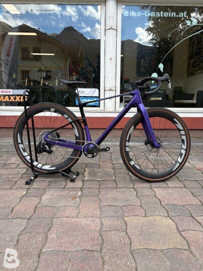 Mondraker Arid Carbon RR Ultraviolet 2026