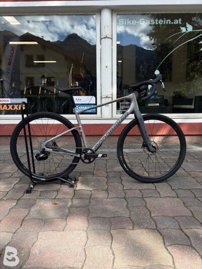 Mondraker Arid R Golden Silver 2026