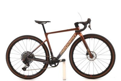 Megamo Silk 05 AXS 12V 2024