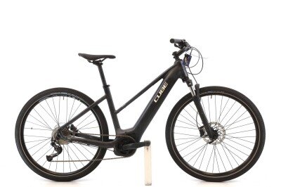 Cube Touring Hybrid One 2023