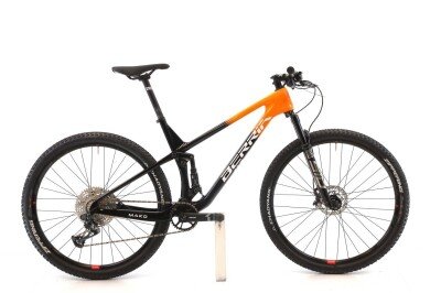 Berria Mako X01 2024