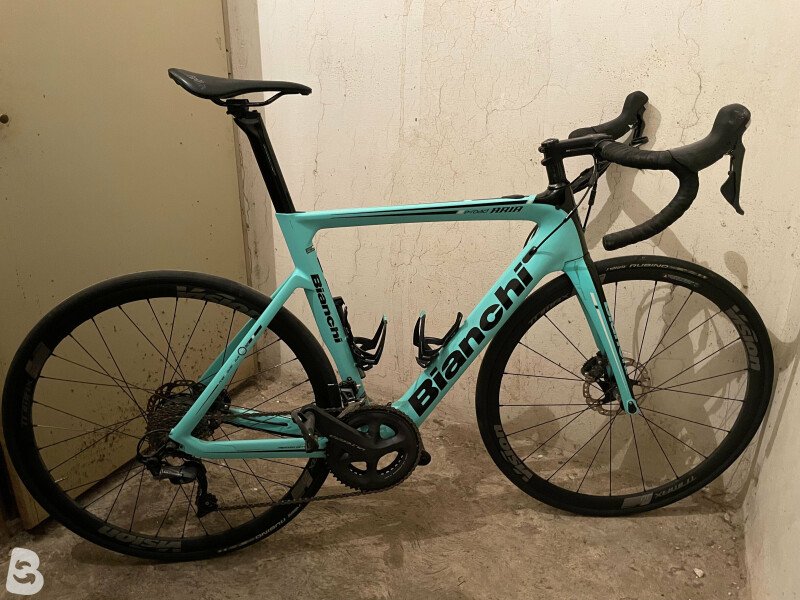 Bianchi aria ultegra deals 2020 road bike