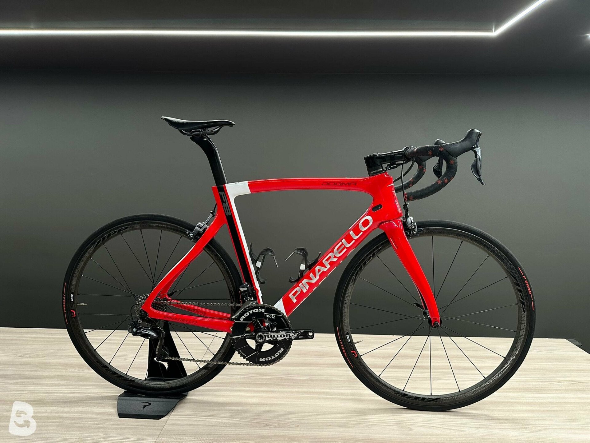【あーさ】PINARELLO DOGMA F8DURA-ACE 2022 Pinarello DOGMA F DURA ACE Di2 Rim – Specs, Comparisons