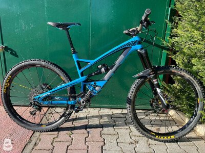 YT Industries Capra CF Pro 2017