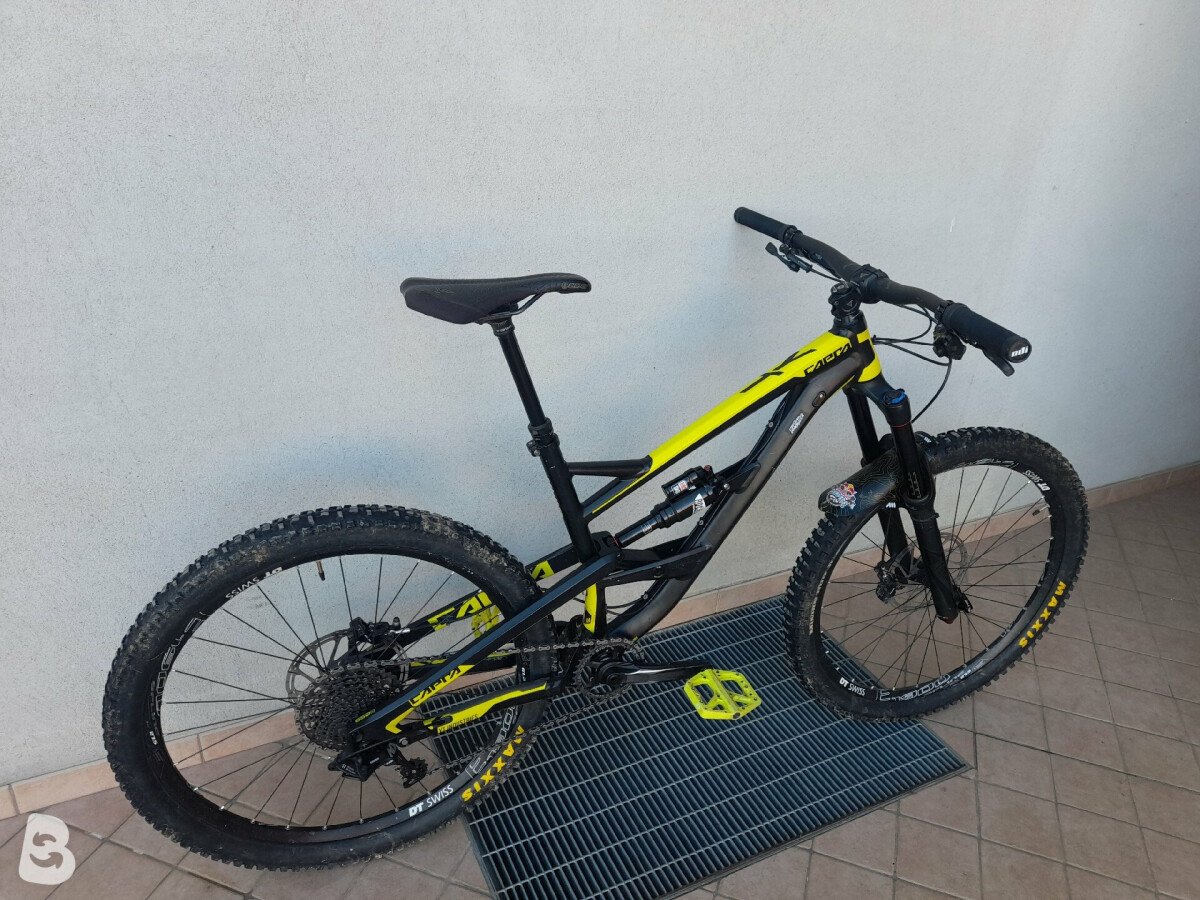 Yt capra cheap al base