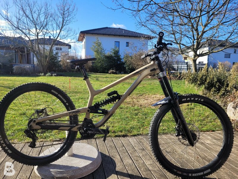 Commencal furious online ride