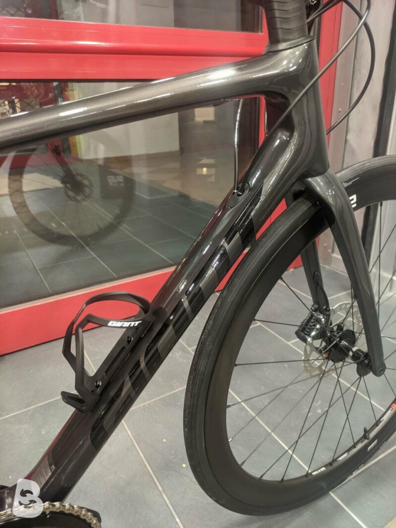 Giant TCR Advanced 1+ Disc Pro Compact 2022