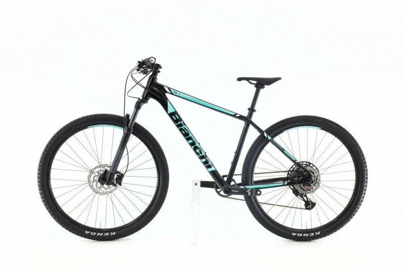 Bianchi MAGMA 7.2 MTB 2022年モデル(2024.2購入) Bianchi MAGMA 7.2 MTB 2022年モデル(2024.2購入)