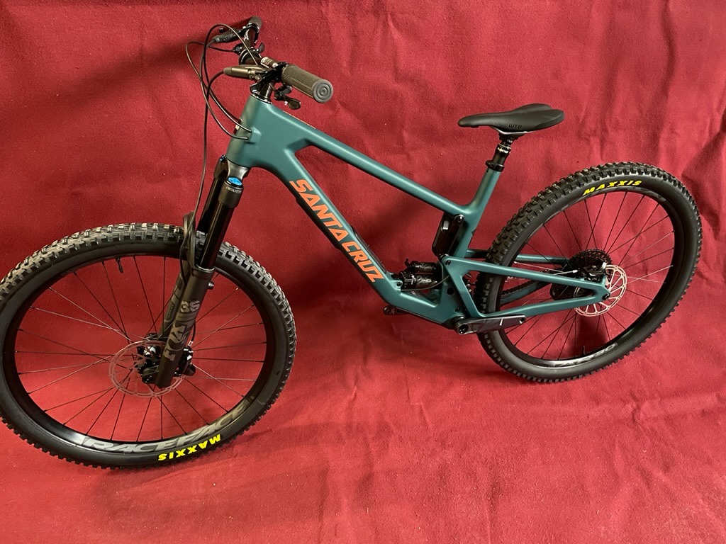 Santa Cruz Hightower 3 CS 2023 used