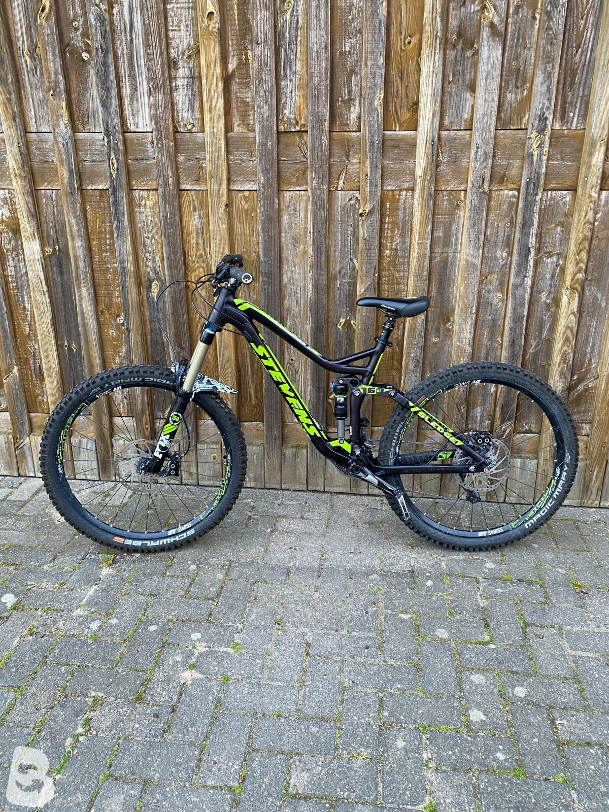 fahrradlenker uhr Motorrad Lenkeruhr 7/8 und Zoll mit leuchtendem Zifferblatt präzise Zeitangabe wasserdicht und stoßfest Aluminiumlegierung mit fahrradanhänger KED Unisex Youth Kailu Farbe:Lemon