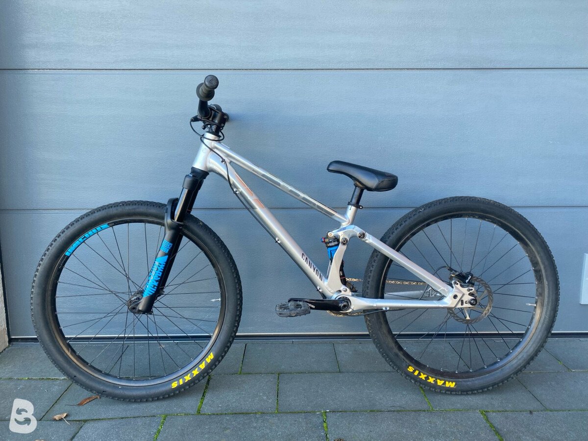 Canyon Stitched 720 Pro 2019 gebraucht kaufen