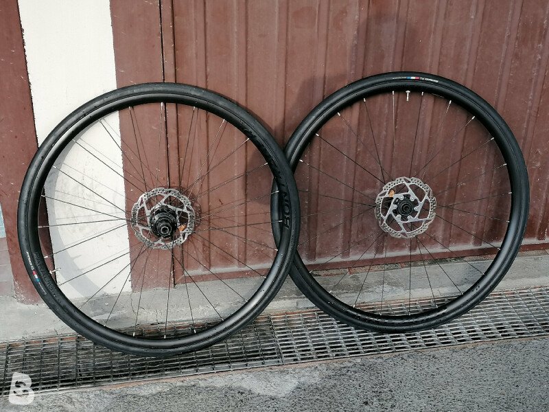 Bontrager Paradigm SL used