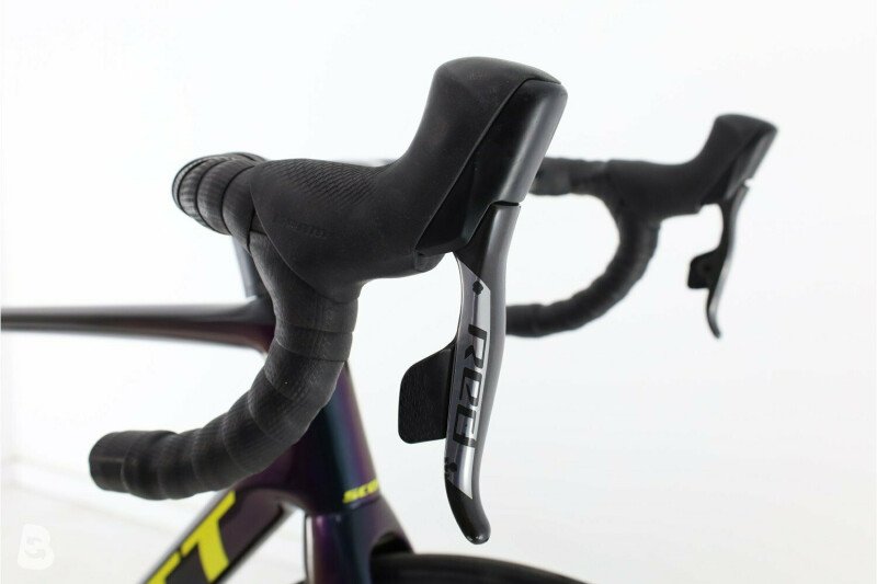 Scott Addict RC Pro Carbon AXS 12V used