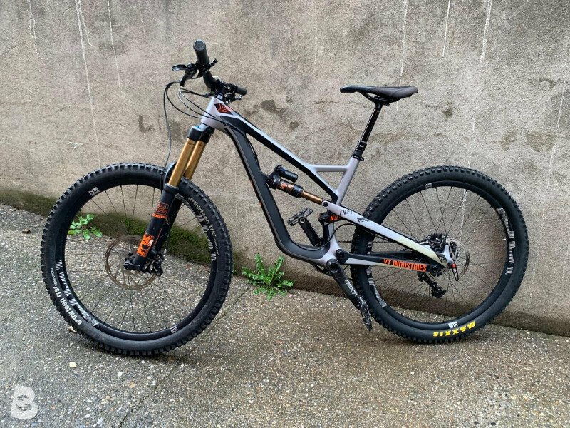 YT Industries Jeffsy CF Pro Race 2017 used