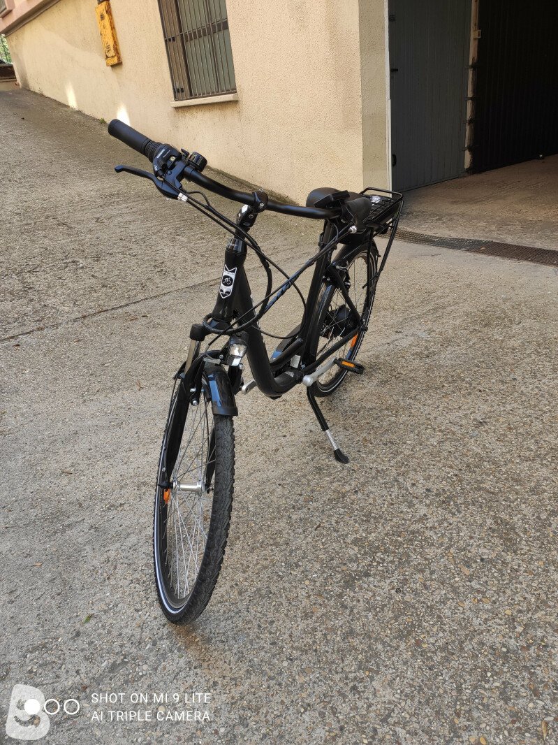 EBIKE Bici elettrica con pedalata assistita 28" 2020