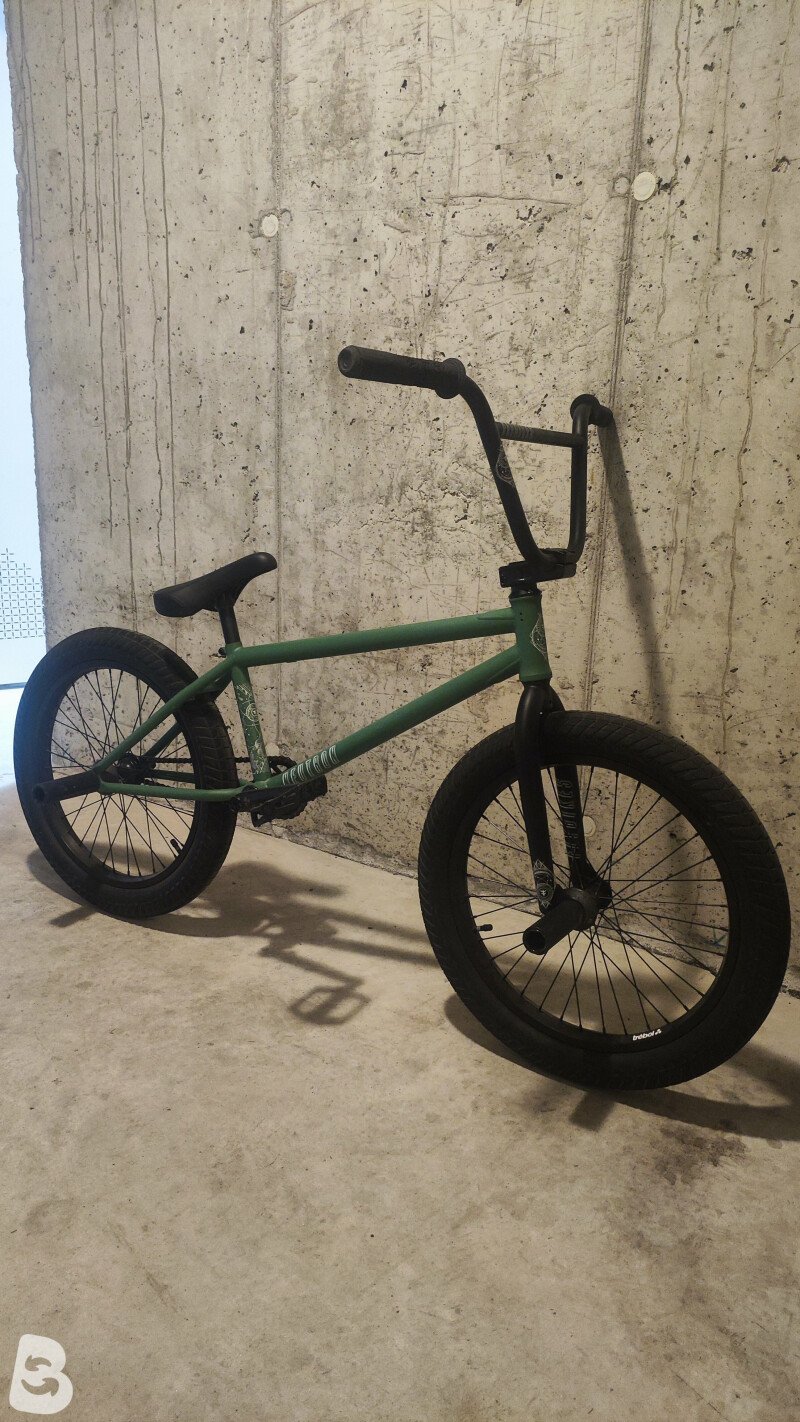 Flybikes Neutron 2023 used