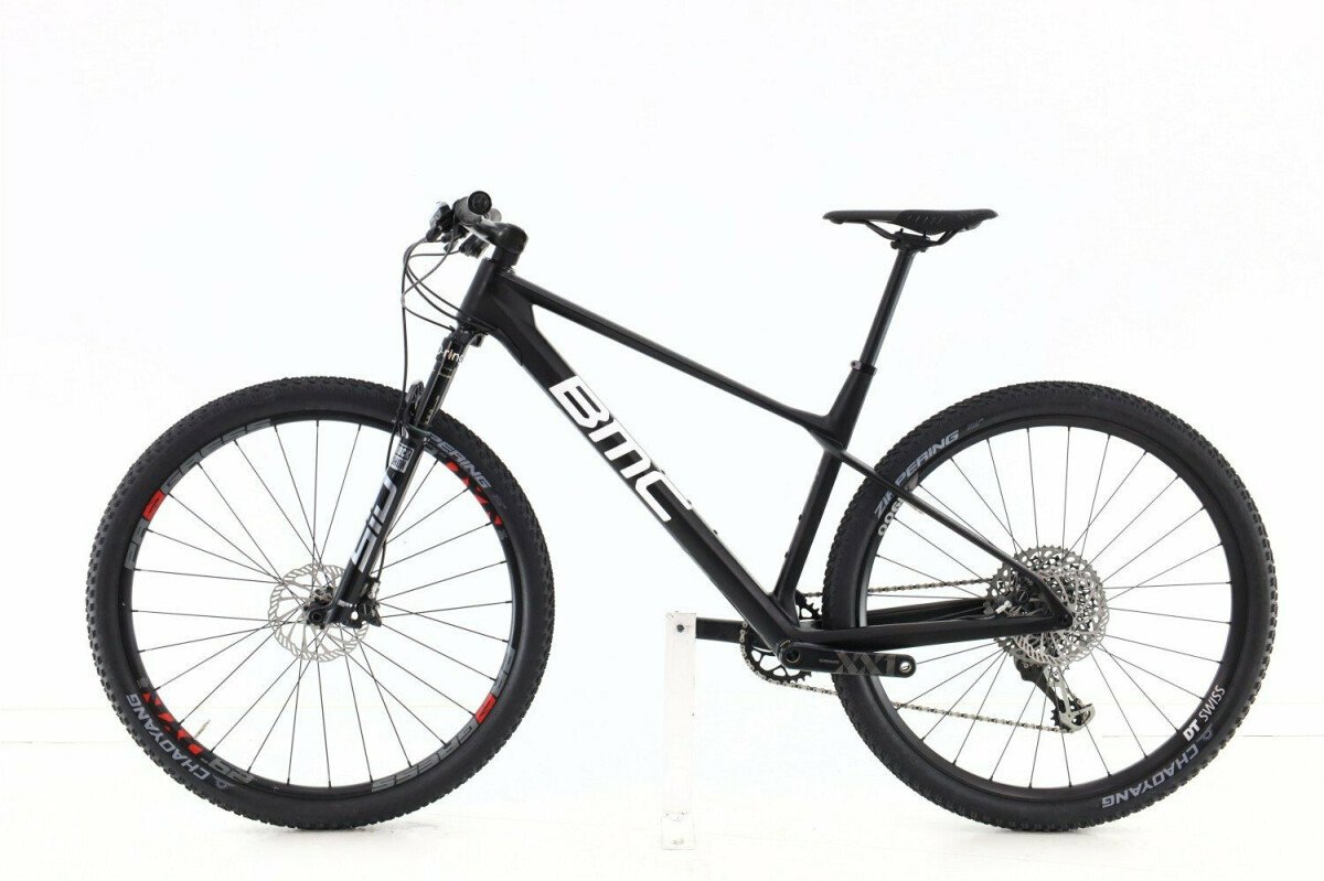 bmc-twostroke-01-five-carbonio