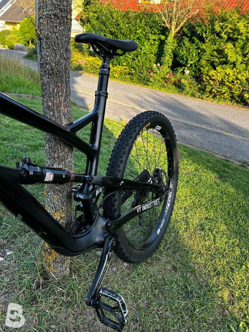 YT Industries Jeffsy CF Pro 2017 used