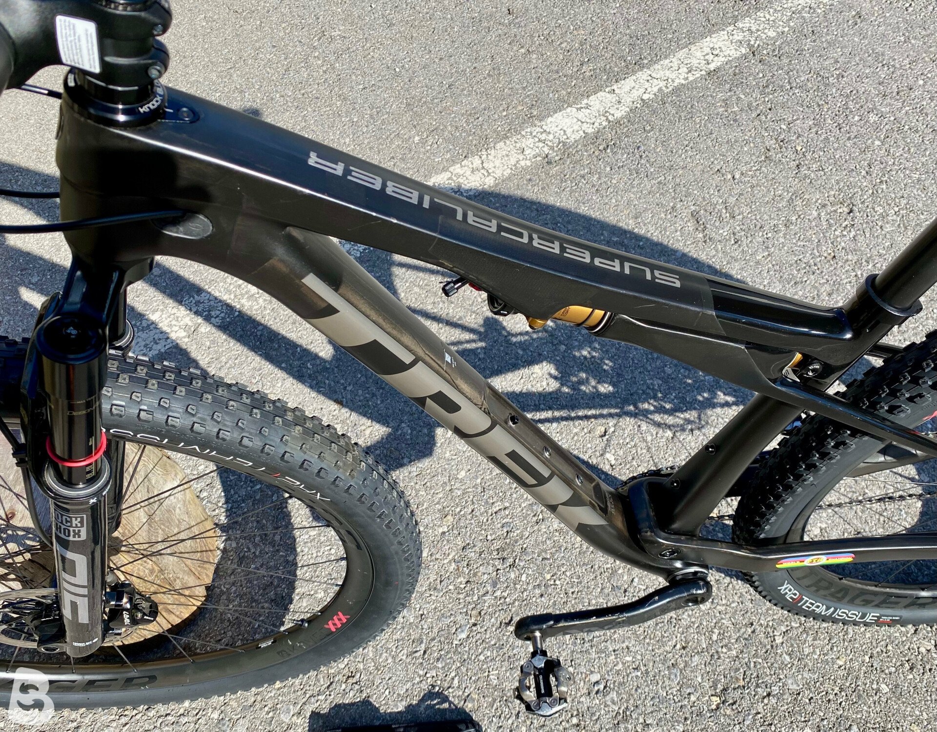 Trek supercaliber 9.9 online 2021 cena