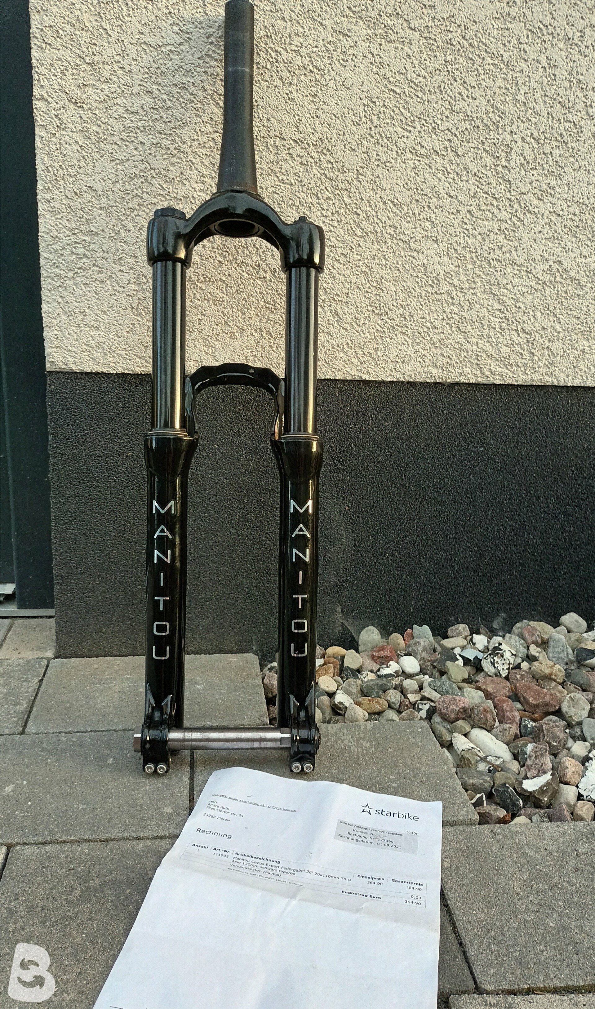 Circus Expert – Hayes Bicycle