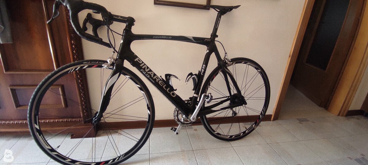 ピナレロ PINARELLO 「ピナレロ」 F4.13 chorus 2006年頃モデル