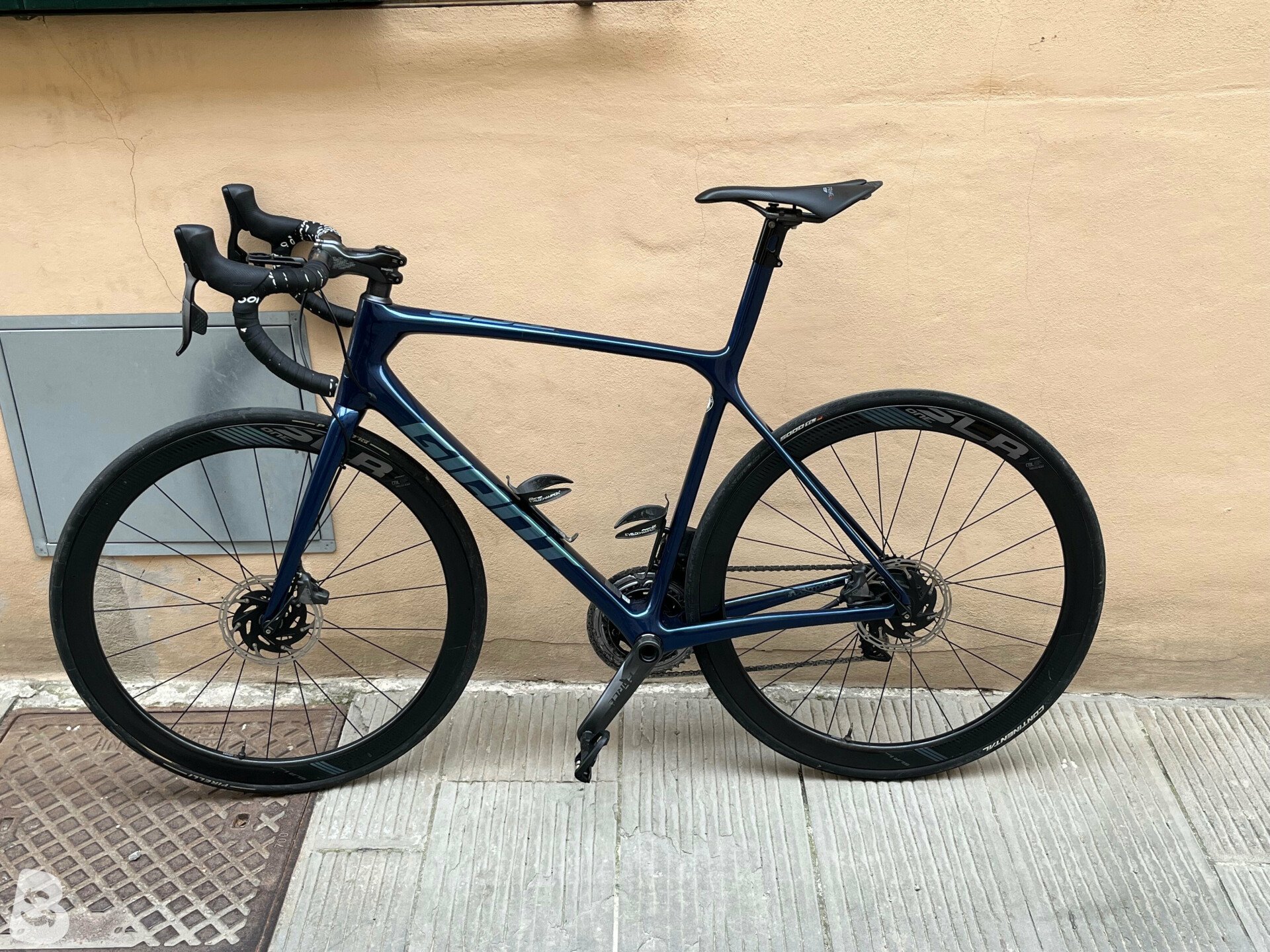 Giant TCR Advanced SL 1 Disc used in 57 cm | buycycle