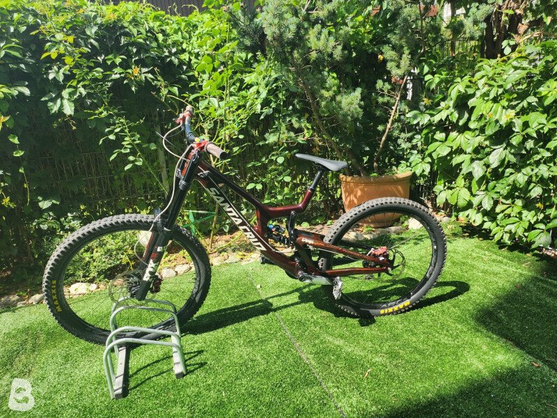 Santa Cruz V10 6 ダウンヒルバイク カーボン SIZE: M