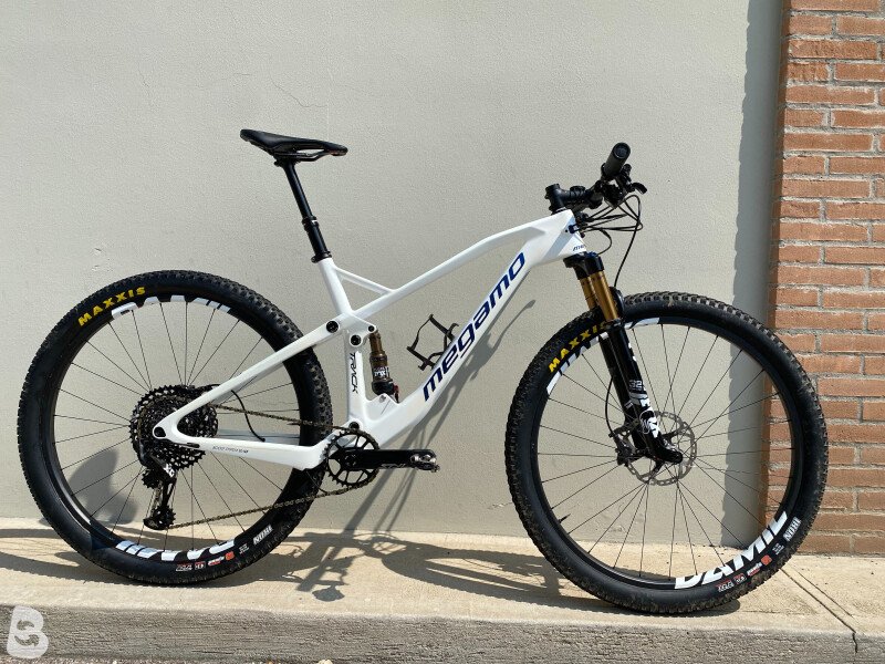 Megamo Track R120 Elite 05 Megamo 2021 Megamo Track R120 Elite 05