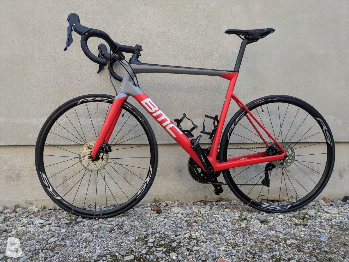 2020 BMC Teammachine SLR02 DISC FOUR – Specs, Comparisons