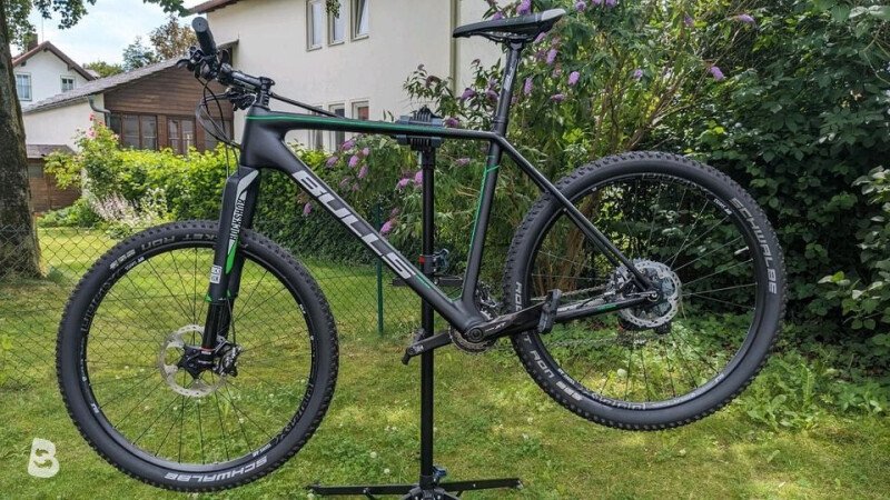 Bulls Black Adder Team 2019 usado