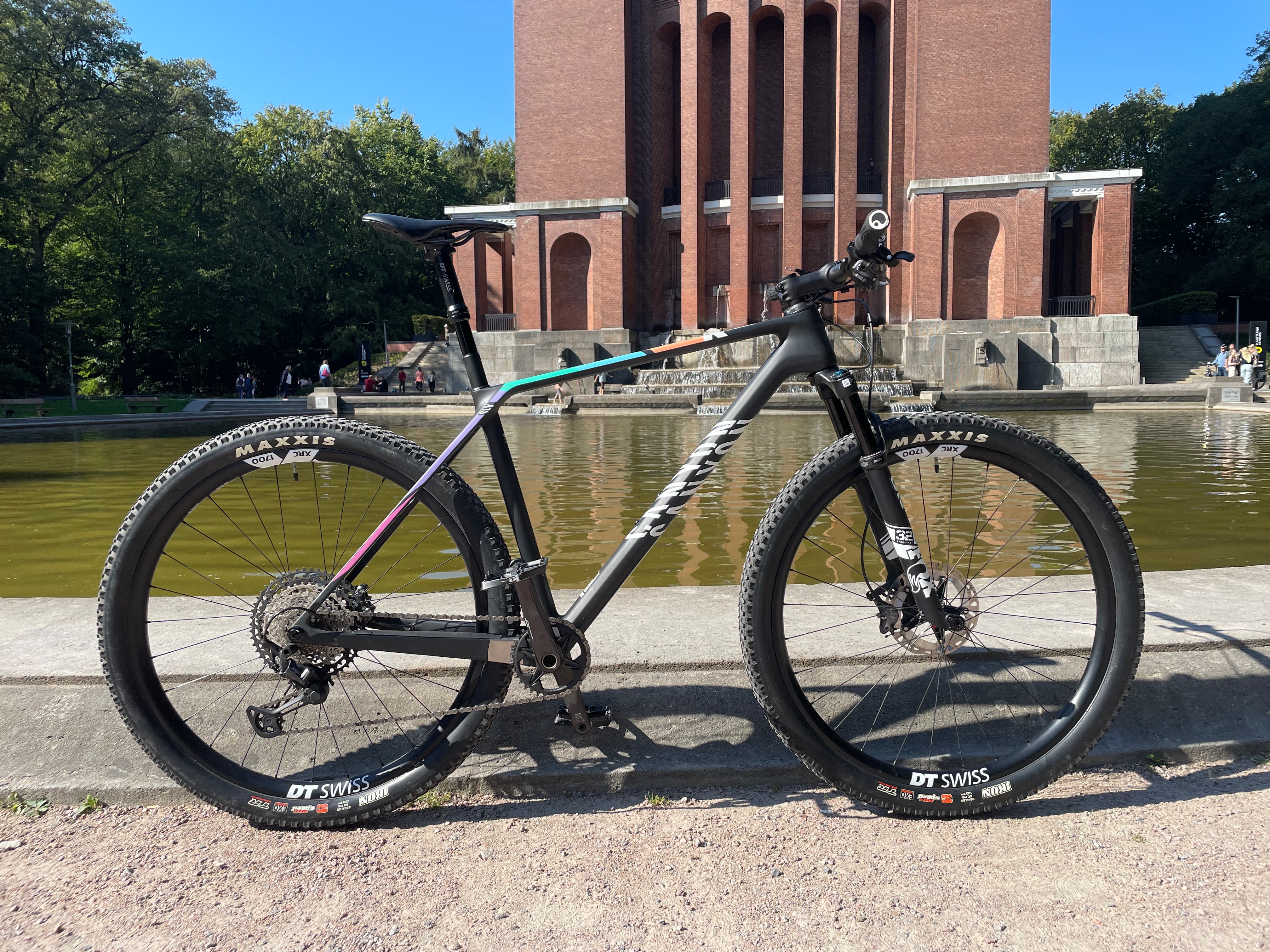 Canyon exceed cf slx 8 2022 used