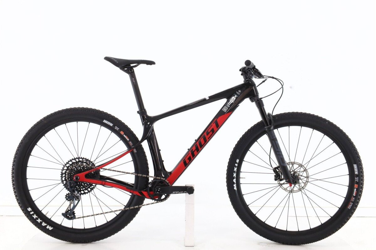 Ghost Lector Universal Carbon X01 used