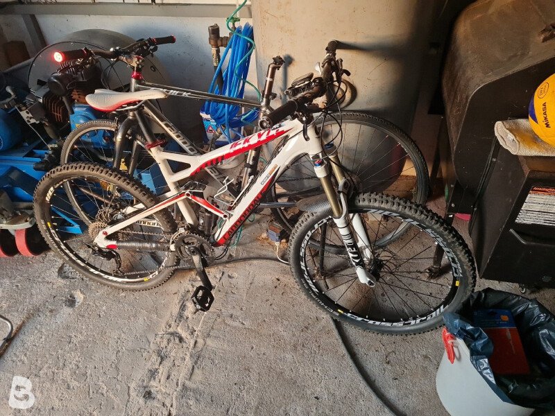 Cannondale Jekyll 2012 usado