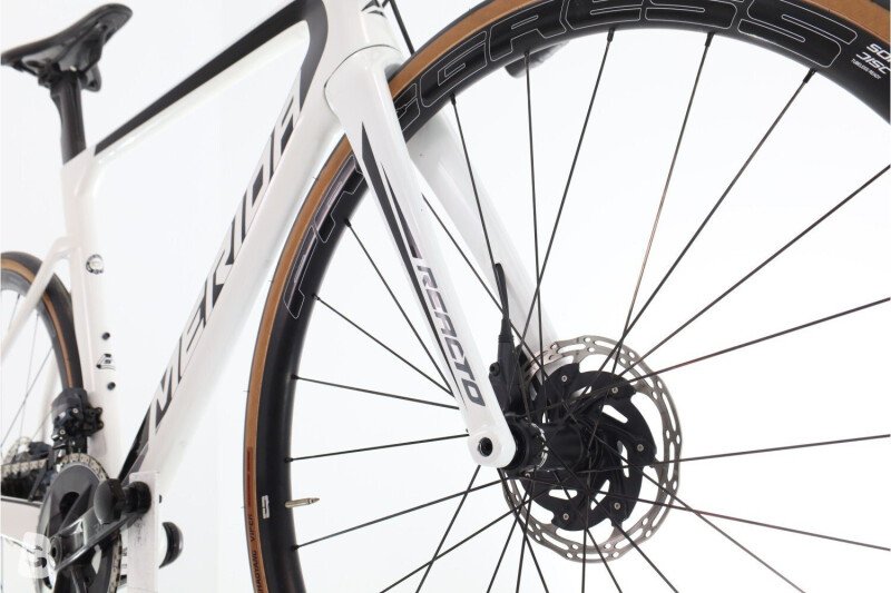 Merida Reacto 5000 Carbon AXS 12V used