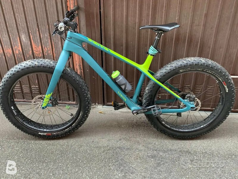 Canyon Dude CF 9.0 Unlimited 2018