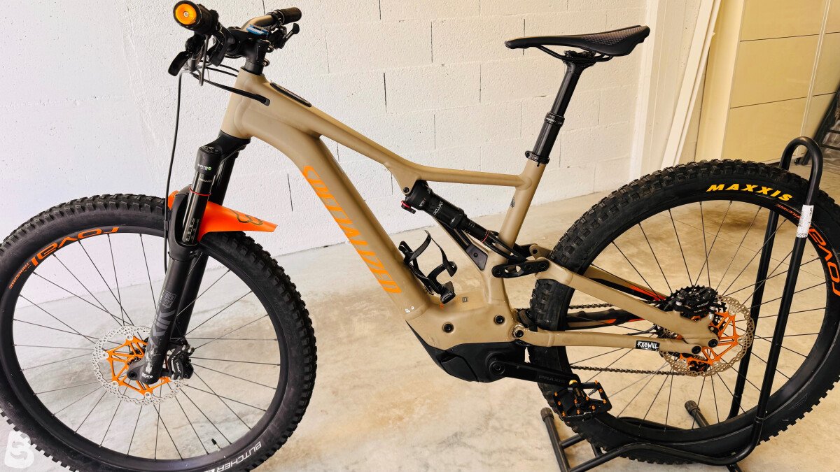 Turbo levo comp taupe hotsell