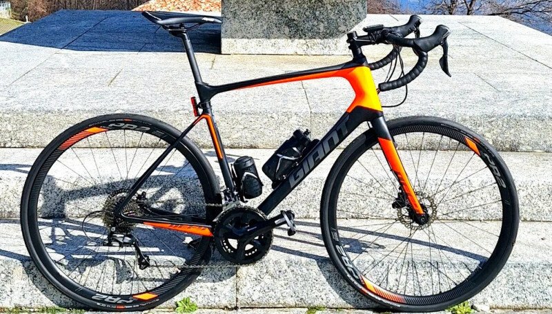 Giant Defy Advanced 2018 used