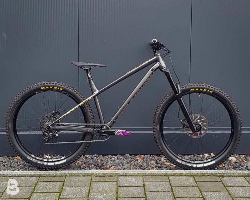 2019 commencal meta ht online