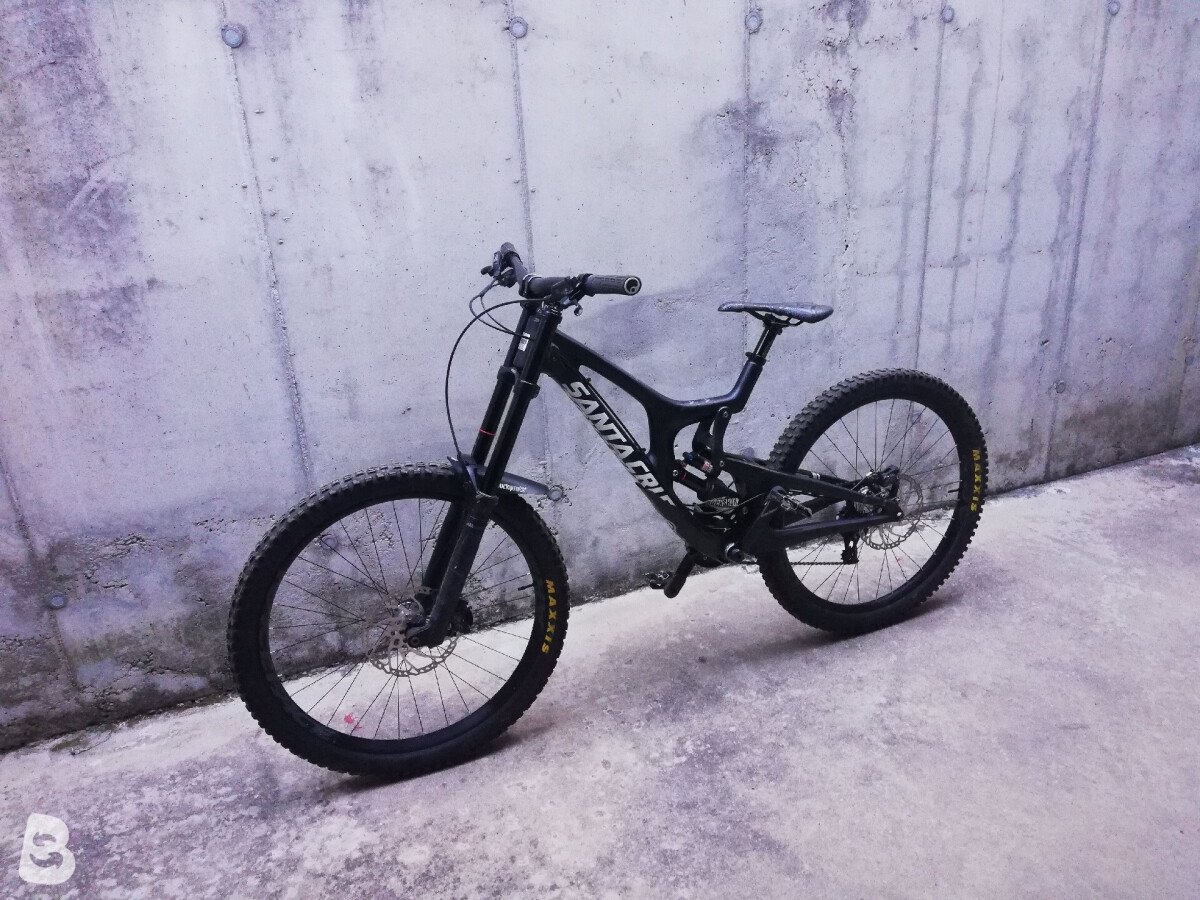自転車本体 Santa Cruz v10 SANTA CRUZ V10] NEWモデル注文受付中！！