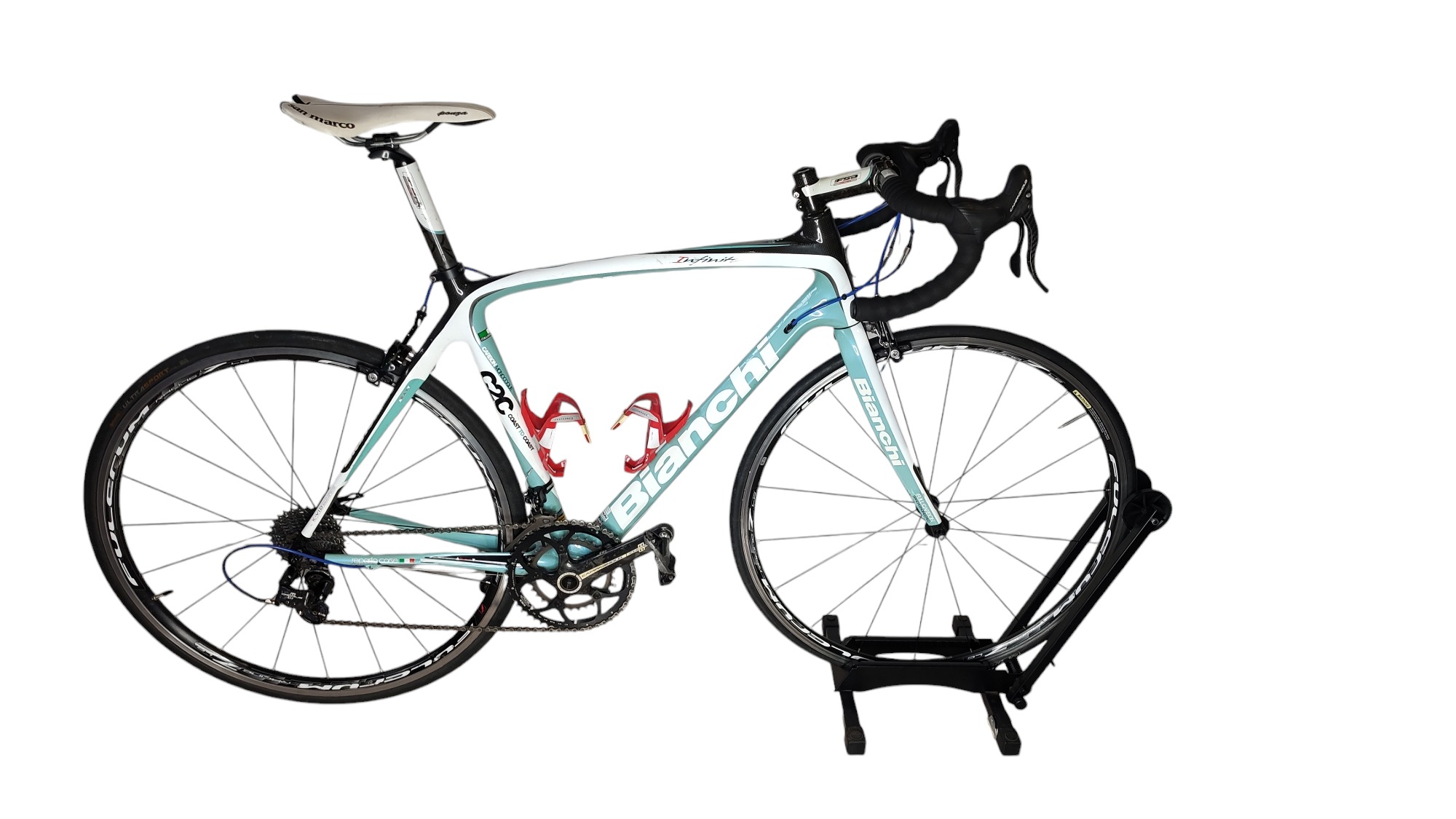 Bianchi Infinito Campagnolo New* 2017 Bianchi Infinito CV