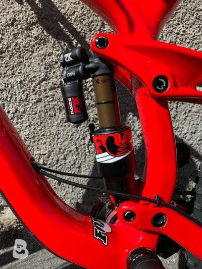 trek session 9.9 2022