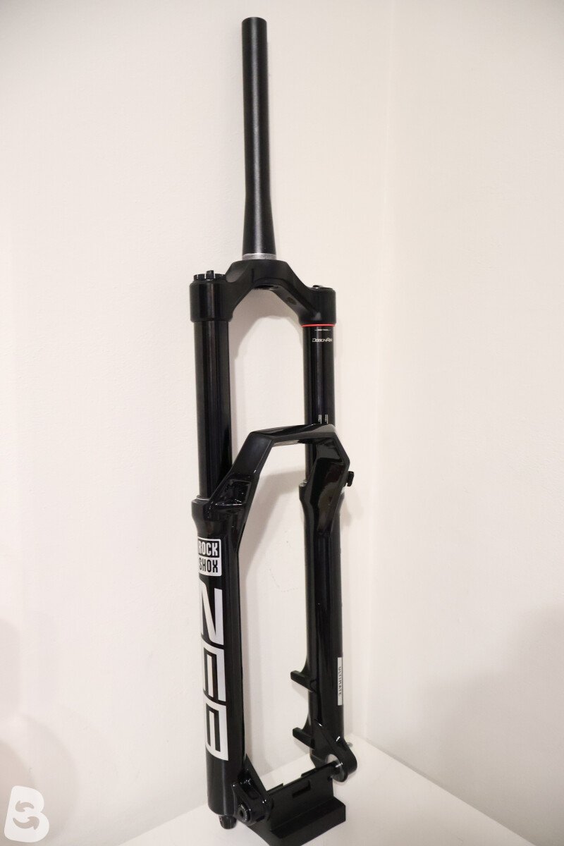 RockShox ZEB ultimate 29” 180 2023 used RockShox ZEB ultimate 29” 180 2023 used