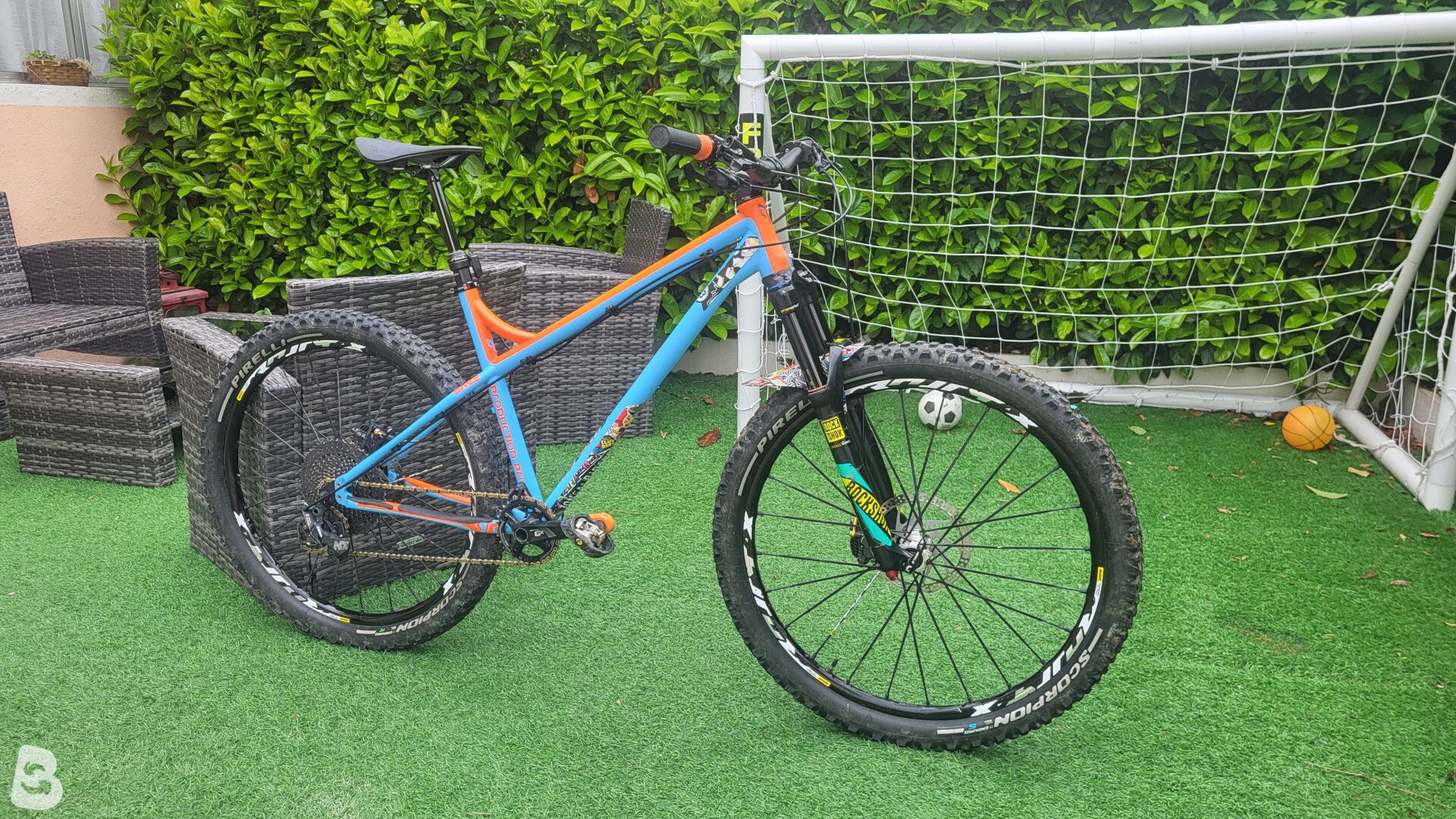 production privee shan27 中古 production privee shan27 中古