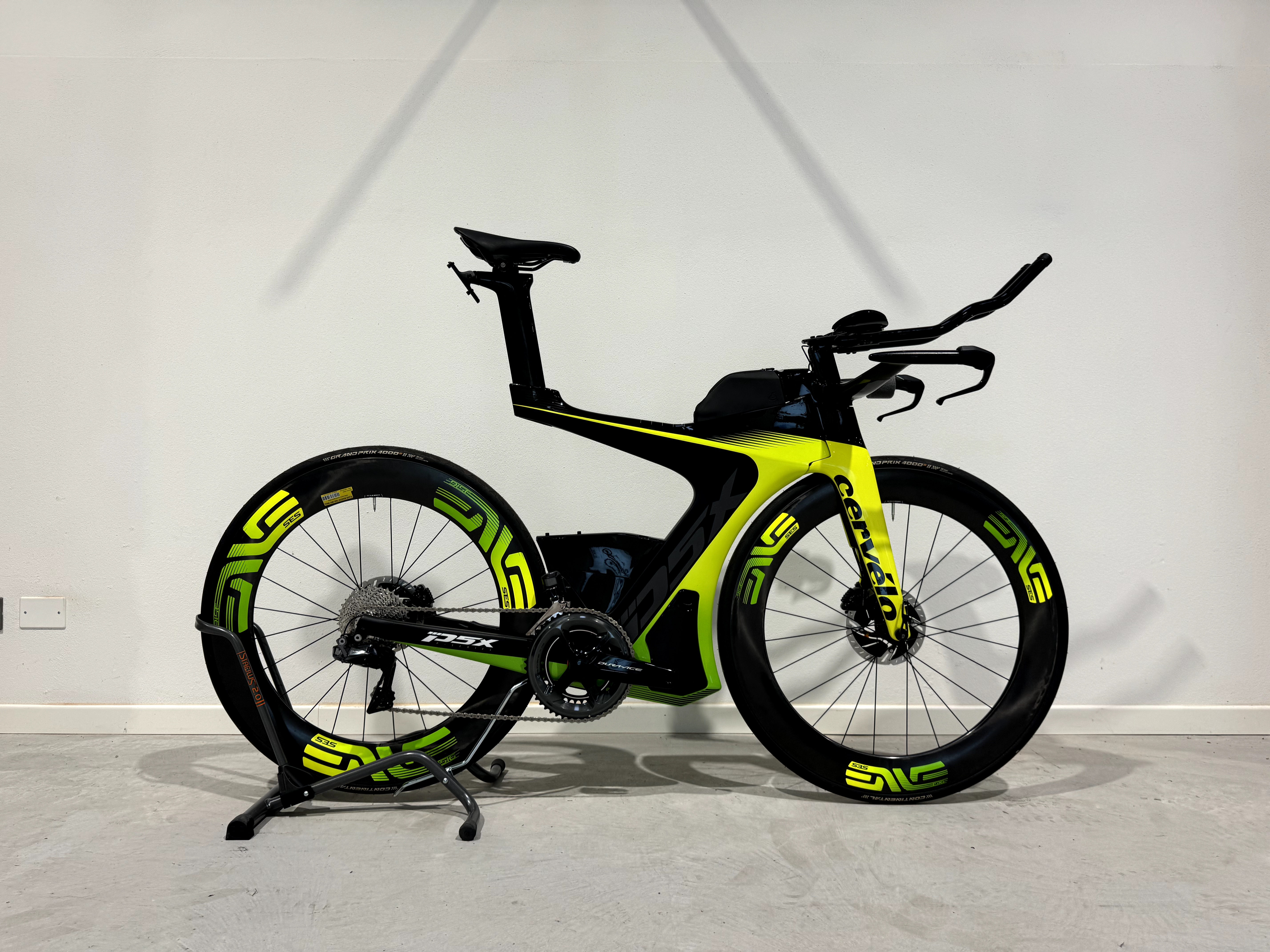 Cervelo P5X Disc Dura Ace Di2 2020 gebraucht kaufen