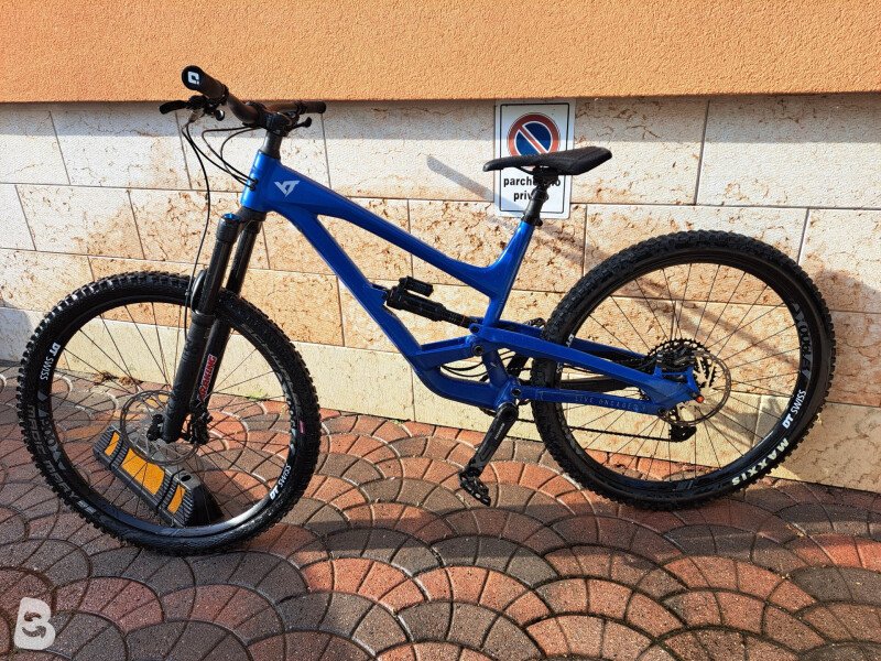 Yt Industries Capra Yt Capra Base 2020 Yt Jeffsy Capra Base 2021