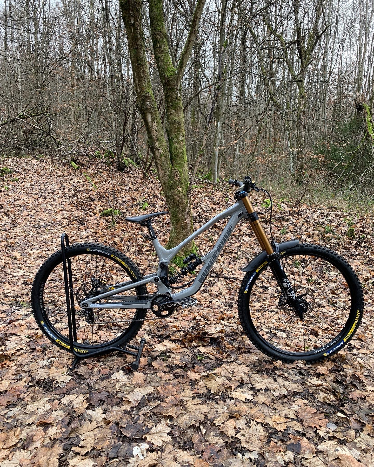 2018 Nukeproof Pulse Comp Bike - Reviews, Comparisons, Specs