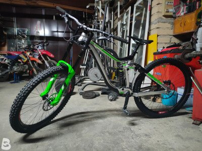 Giant Downhill bikes buy used new Bikeflip