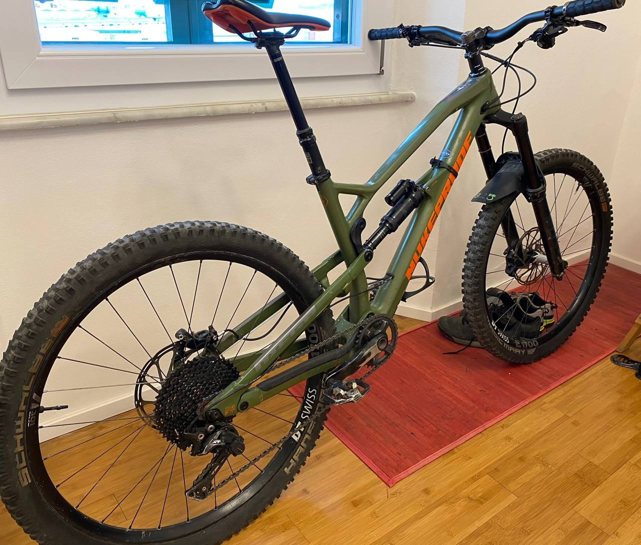 Nukeproof mega 275 carbon factory bike xt 2019 online