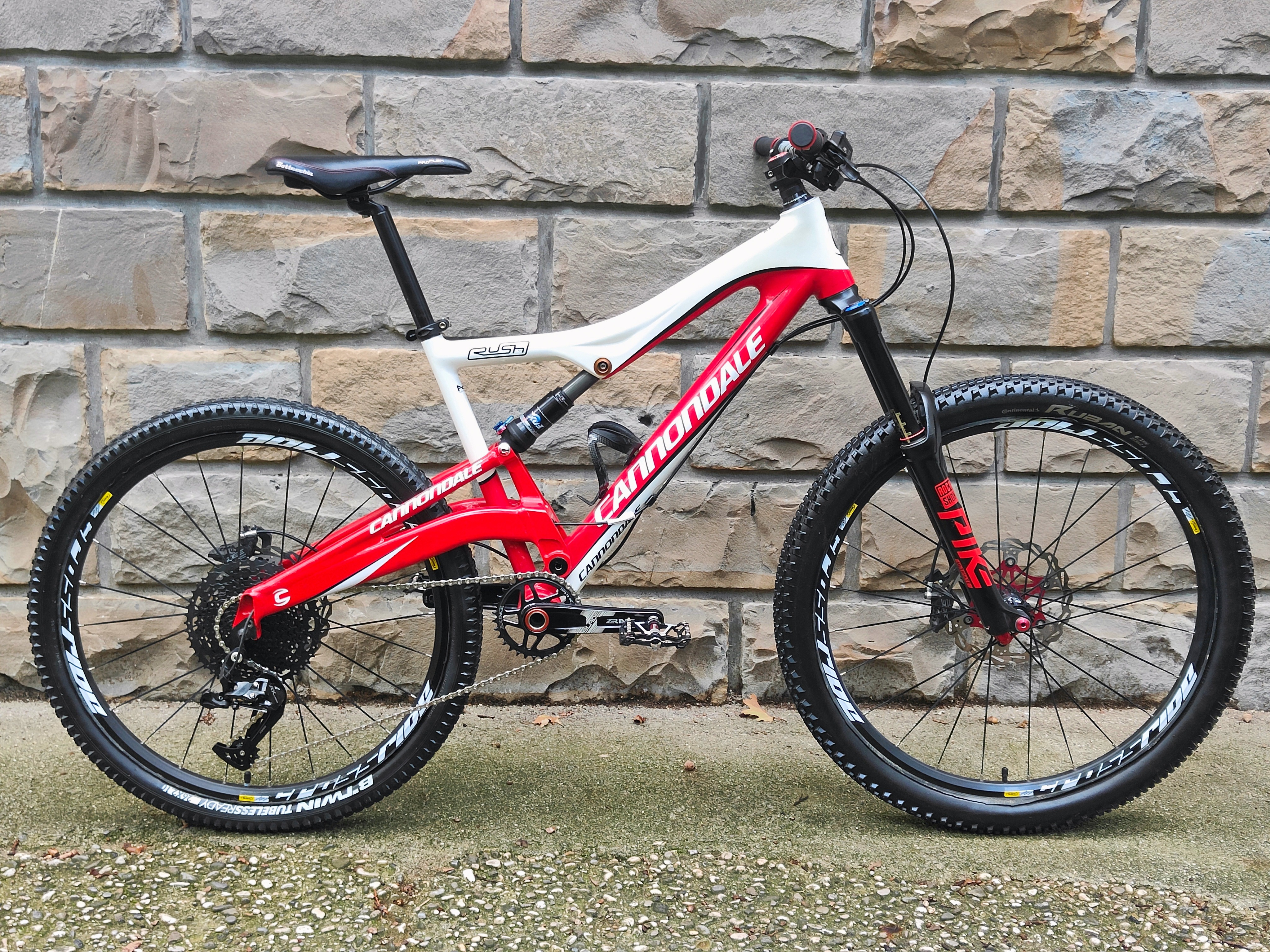 即買NG Cannondale RUSH Carbon2 L レフティー 整備済 即買NG Cannondale RUSH Carbon2 L レフティー 整備済 - メルカリ